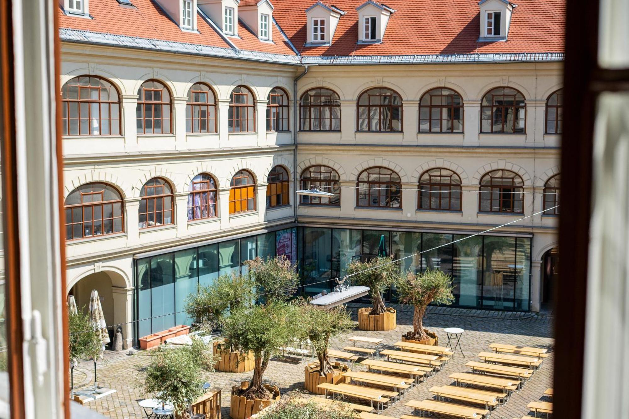 גראץ Boho Design Studio By Hero Homes - Top Lage Im Historischen Zentrum - Self-Check-In & Aircon מראה חיצוני תמונה
