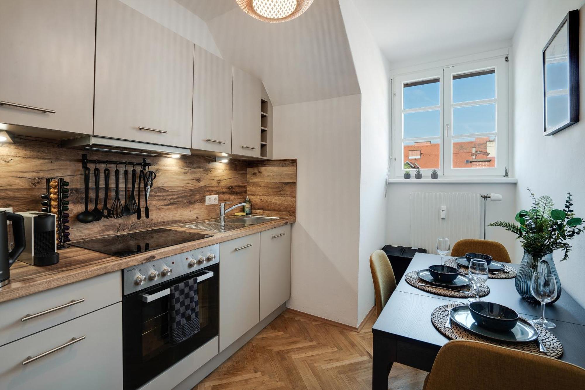 גראץ Boho Design Studio By Hero Homes - Top Lage Im Historischen Zentrum - Self-Check-In & Aircon מראה חיצוני תמונה